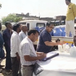 आगरा: त्यौहारों पर खाद्य विभाग की सख्ती: मिलावट की आशंका पर दूध का नमूना जांच के लिए भेजा गया
